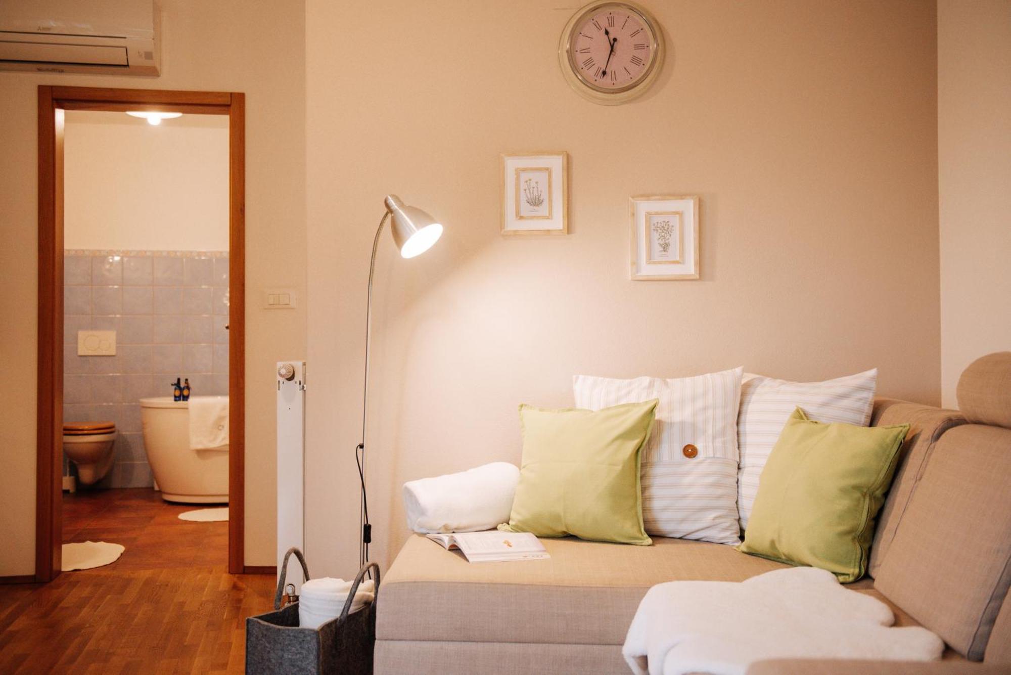 Na Kupcku Estate "Nature Reatreat & Wellness" Idrija Kültér fotó
